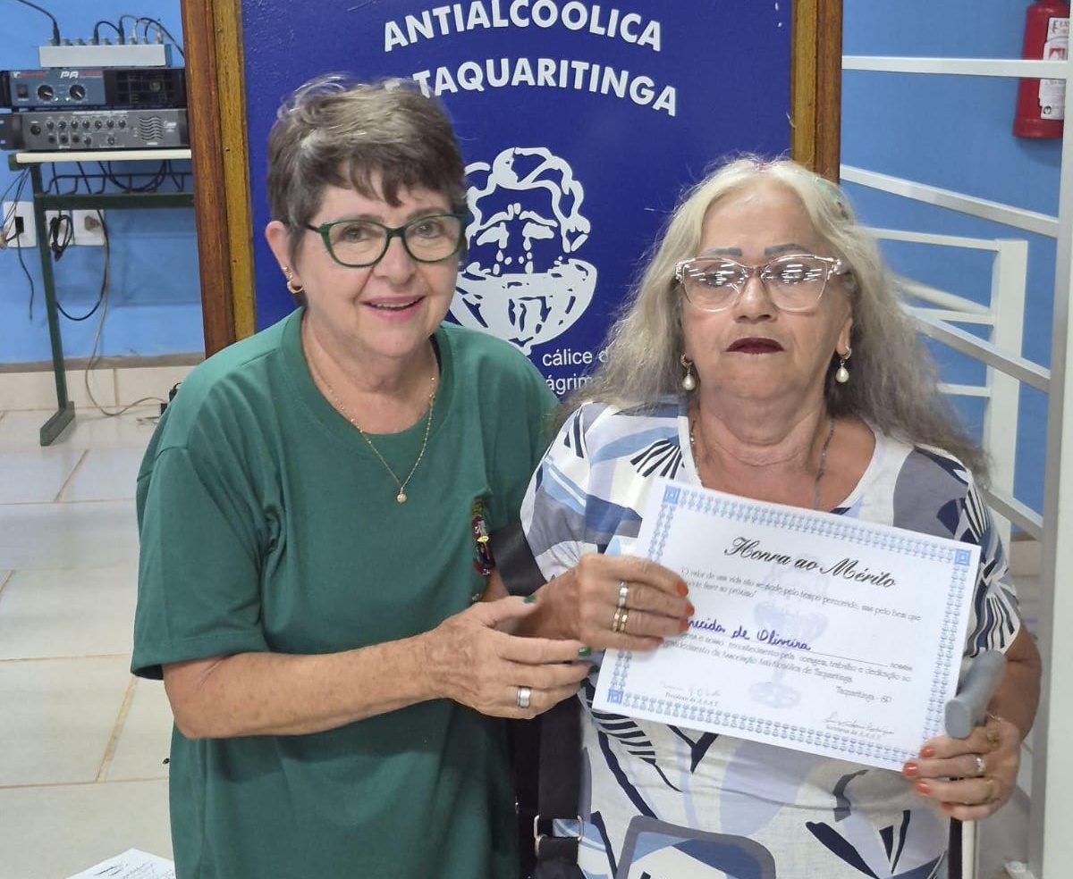 Foto da premiação e comemoração dos 44 anos da AAAT 25 de 36